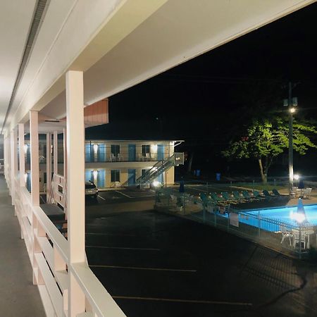 Starlite Motel Wisconsin Dells Bagian luar foto