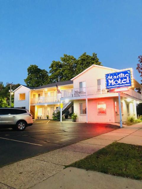 Starlite Motel Wisconsin Dells Bagian luar foto