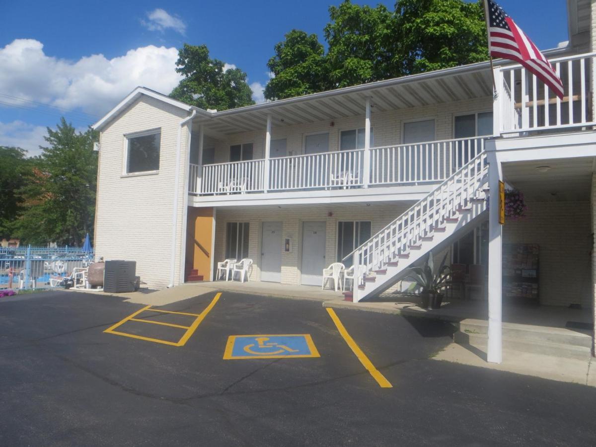 Starlite Motel Wisconsin Dells Bagian luar foto